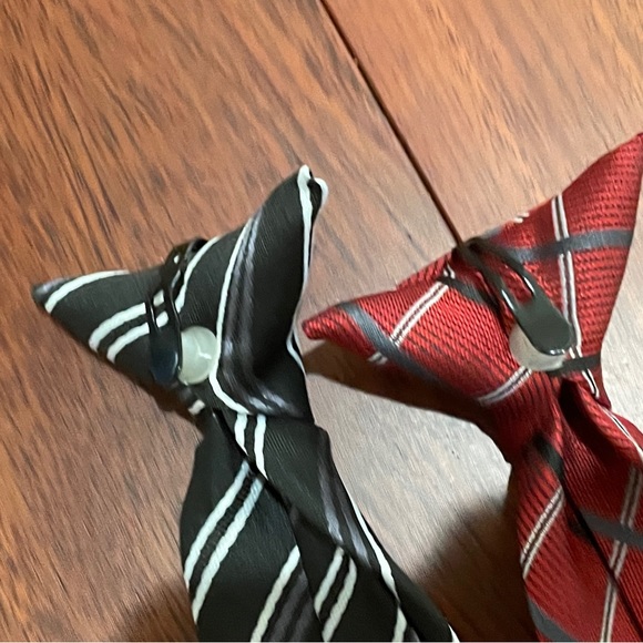 NWOT pair of ties - Picture 4 of 5